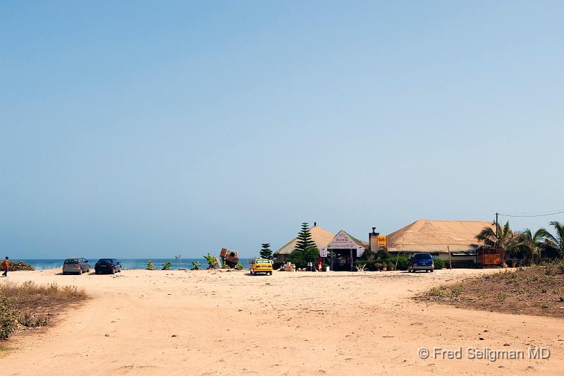 20090529_154033 D3 P1 P1 S1.jpg - Restaurant on Atlantic, Dakar